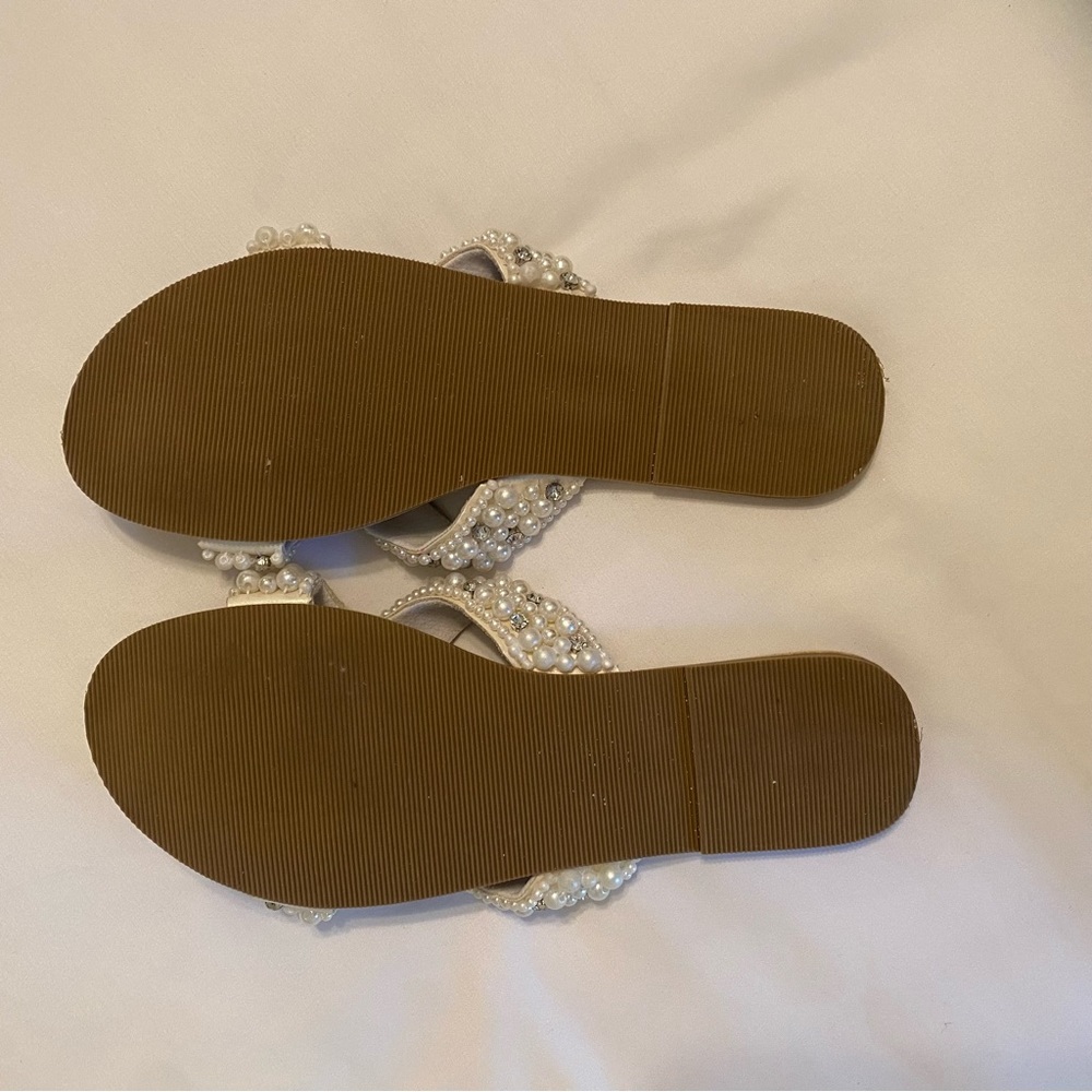 Pearl and Rhinestone sandals - Picture 5 of 5